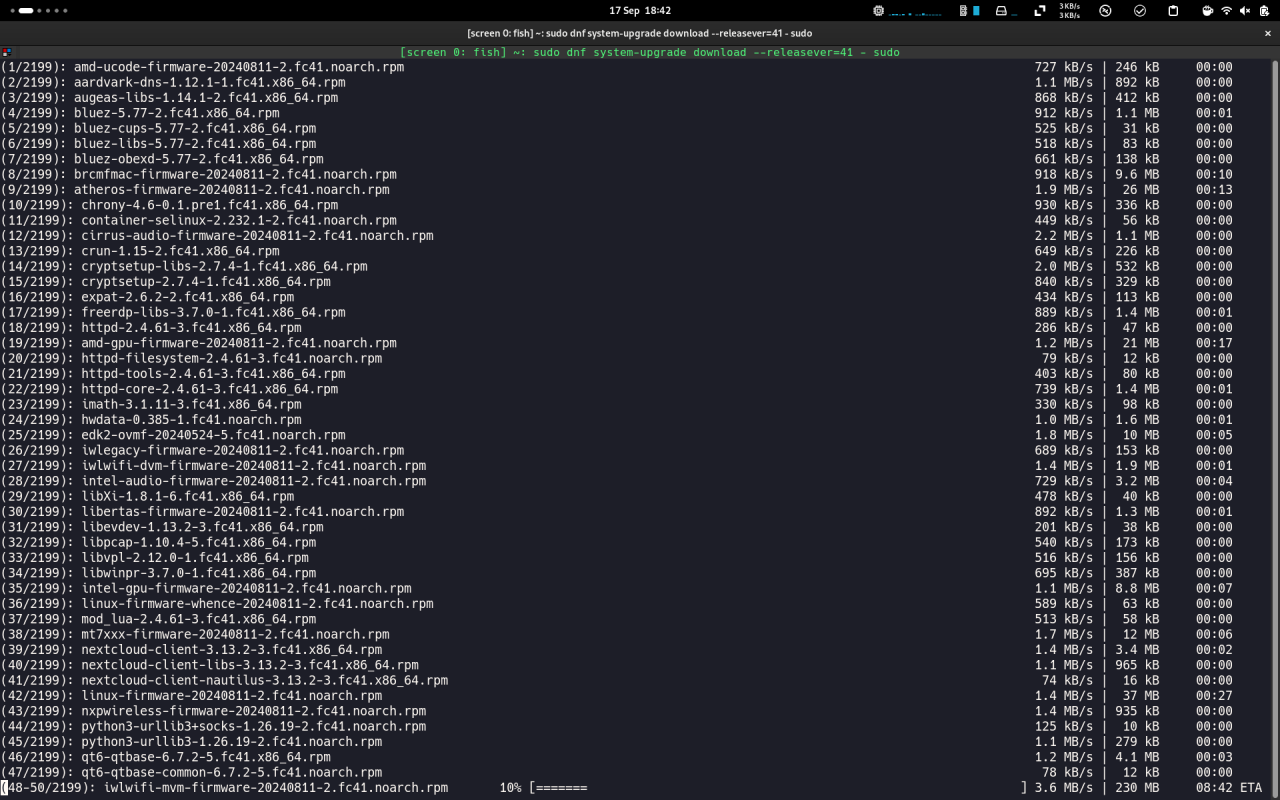 Screenshot of terminal showing Fedora upgrade process.